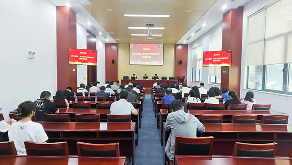 4f45f00532d1a4238276f2f1e282b72b